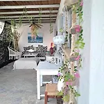 Beachside Double Storey Maisonette With Pool Mykonos Town