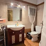Beachside Double Storey Maisonette With Pool *